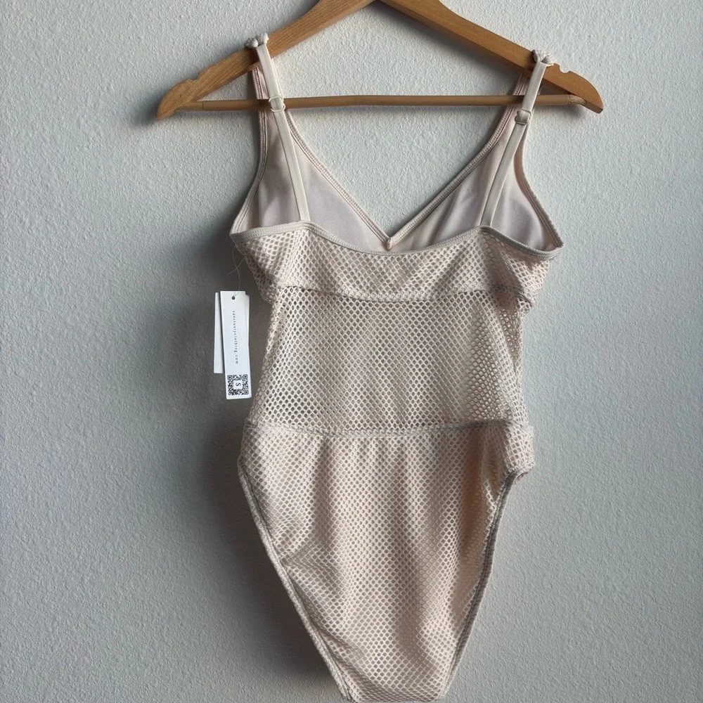 NWT Sanctuary Swim Scoop-Neck High-Leg One-Piece Swimsuit Light Sand Mesh Cutout